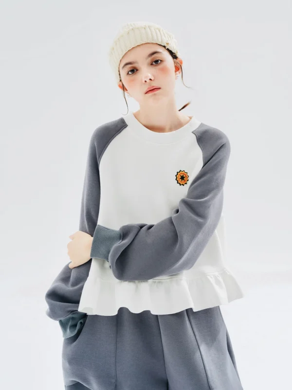 IMAKOKONI original design long sleeve round neck pullover spliced hoodie women's autumn winter top 234269