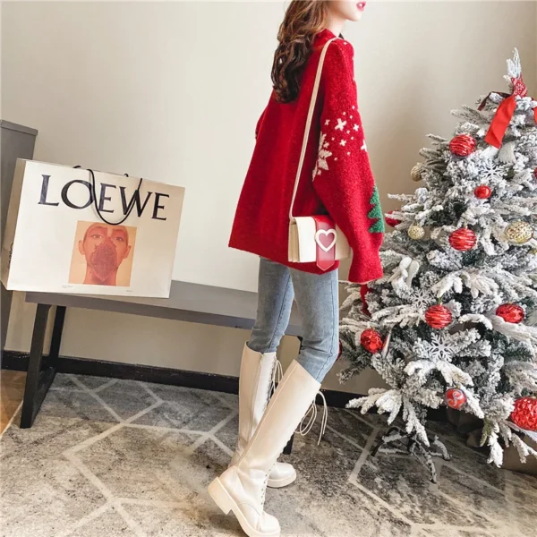 2024 Autumn/Winter New Korean Thickened Color blocked Christmas Sweater Women Hoodie Snowflake Loose Round Neck Lazy Style Tops - Image 5