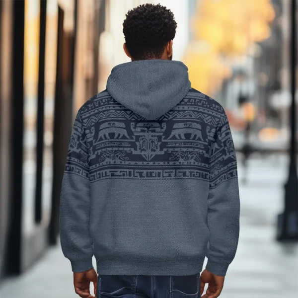 Warm and Comfortable Men's Winter Jacket with Zippered Pockets, Thick Wool Lined Coat for Cold Weather - Image 2
