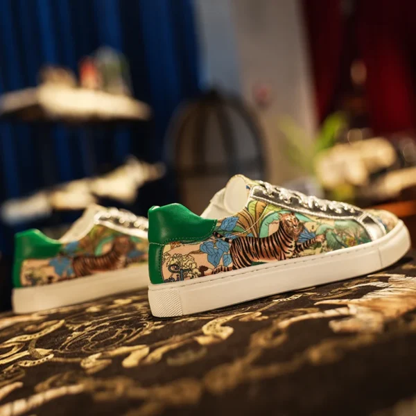 Luxury Fashion Colorful Animal Decoration Lace-up Casual Shoes Comfortable S Shoes for Men - Image 6