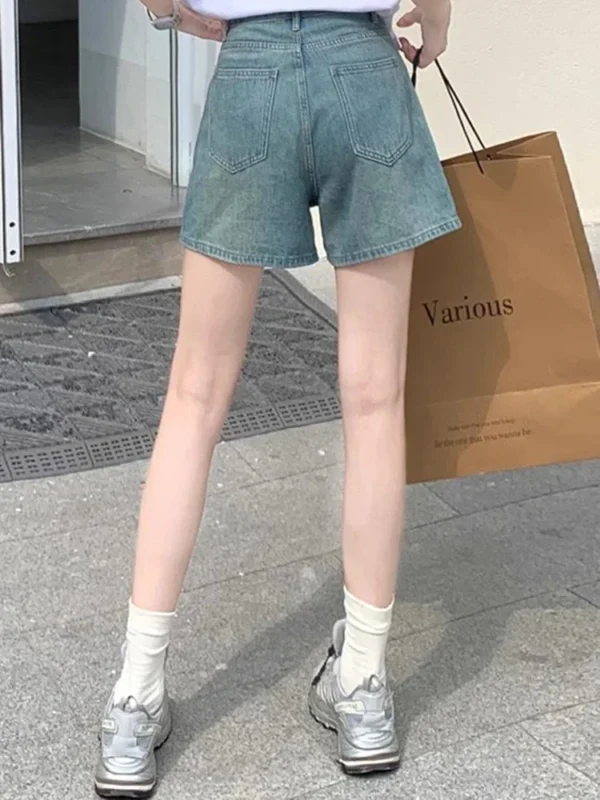 Women Western Style Vintage Wide Leg Shorts Pants Lady Loose Hot Pants Retro Blue Light Blue High Waisted A Line Short Jeans - Image 6